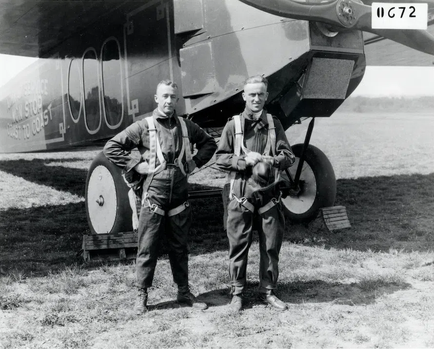 Voo histórico do Fokker T-2 em San Diego marca recorde mundial em 1922